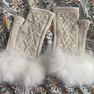 Fingerless cream white alpaca fur trim gloves